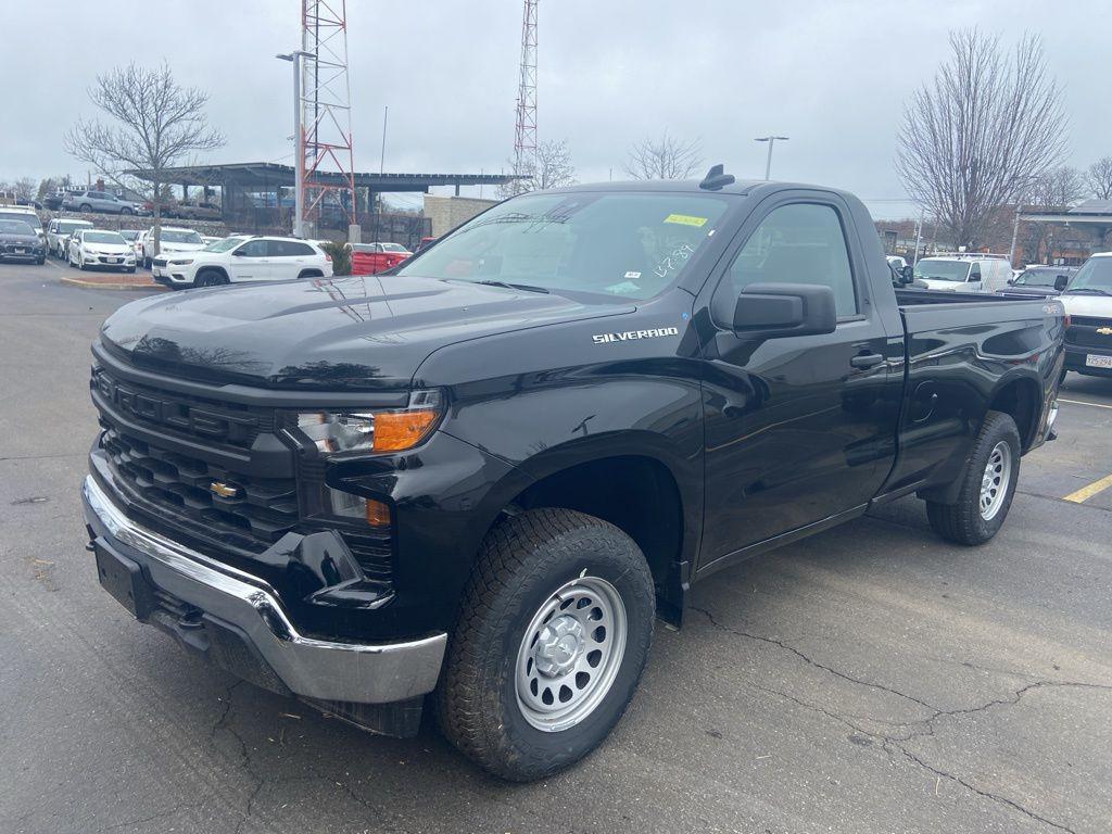 new 2025 Chevrolet Silverado 1500 car, priced at $44,200