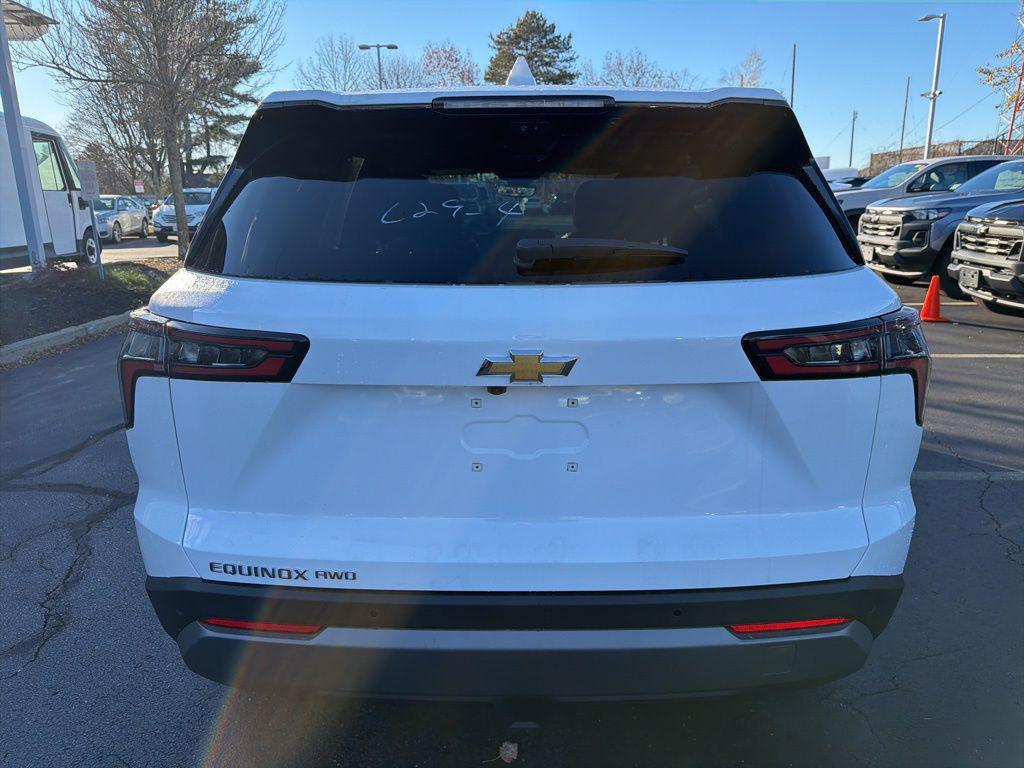 new 2026 Chevrolet Equinox car, priced at $34,815
