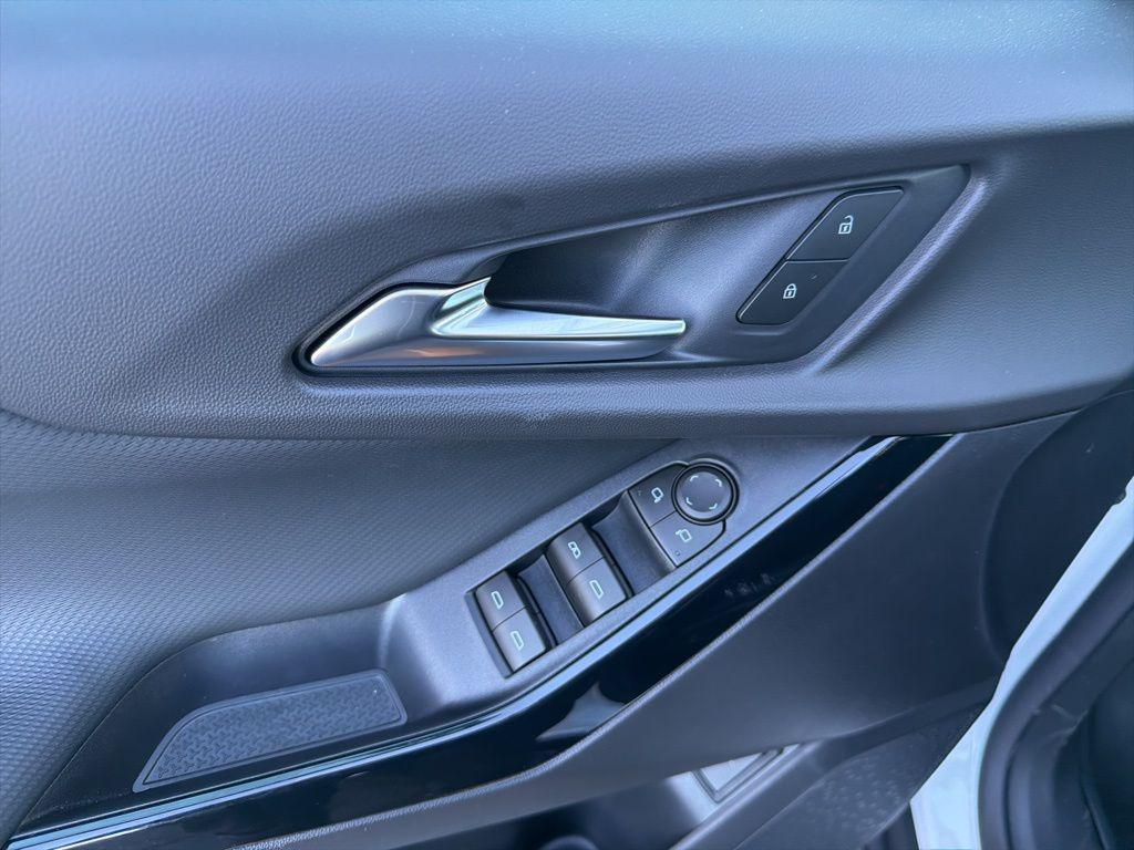 new 2026 Chevrolet Equinox car, priced at $34,815