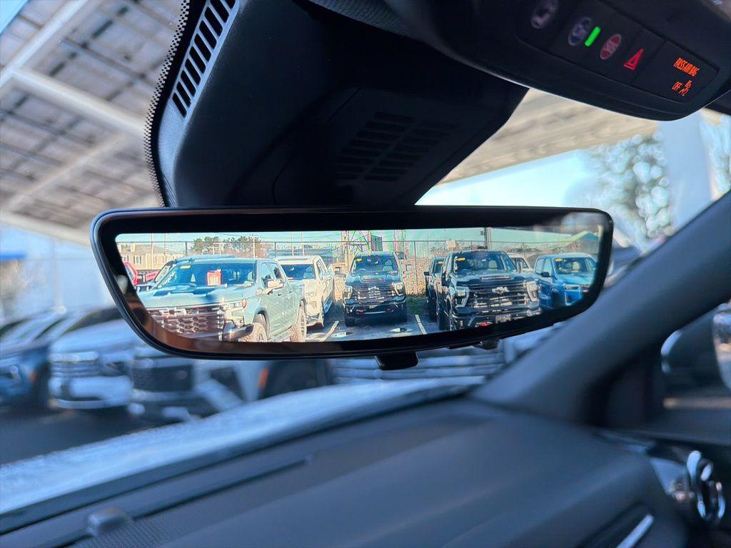 new 2026 Chevrolet Equinox car, priced at $34,815