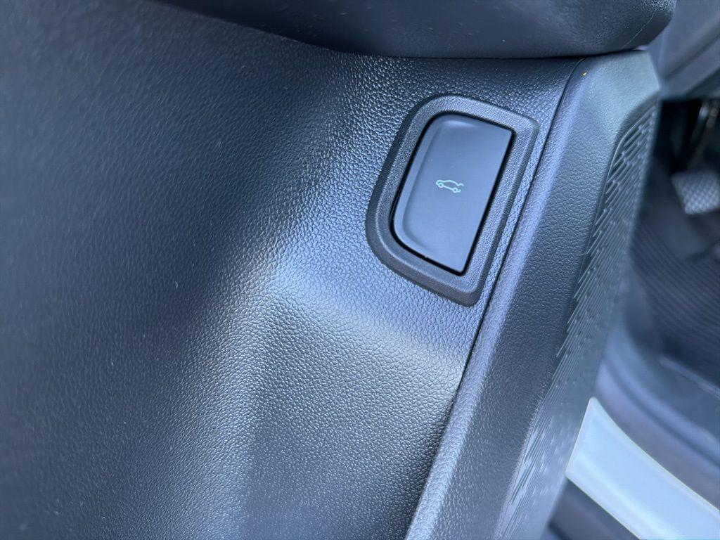 new 2026 Chevrolet Equinox car, priced at $34,815