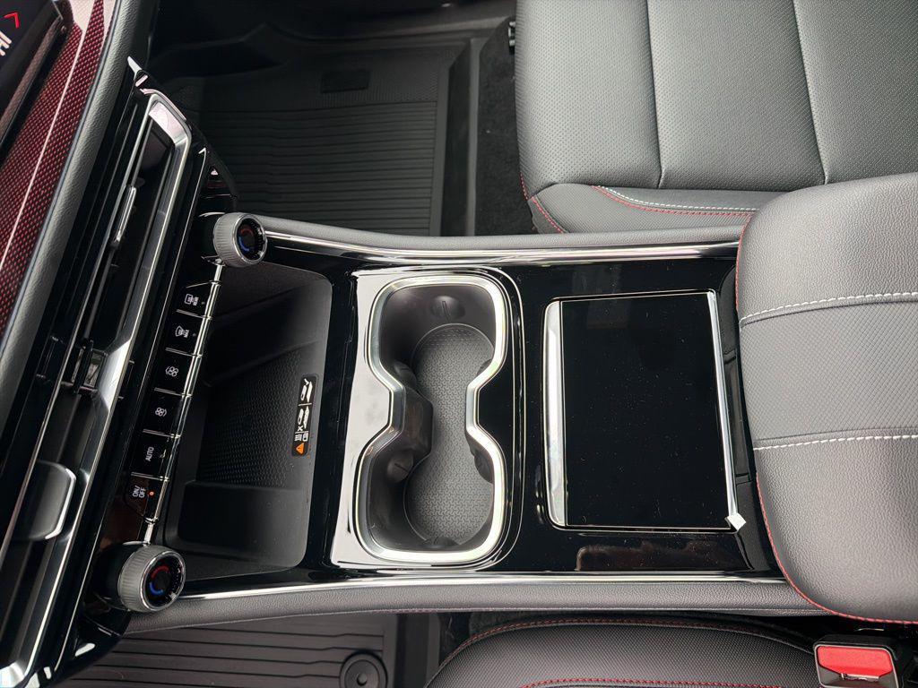 new 2026 Chevrolet Traverse car, priced at $52,445