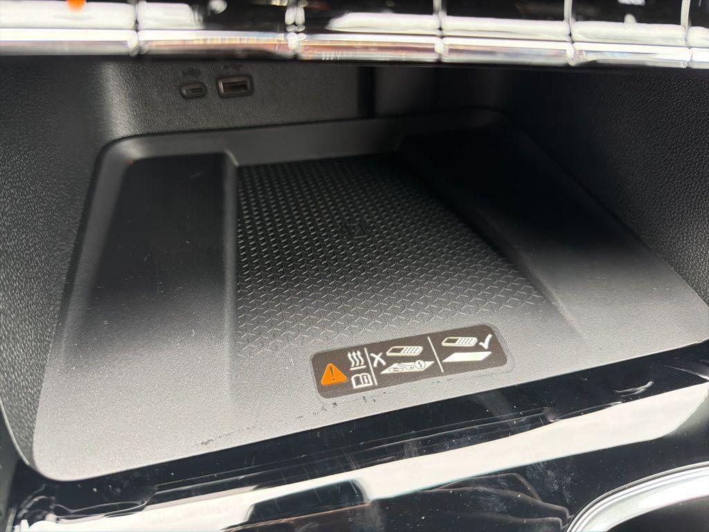 new 2026 Chevrolet Traverse car, priced at $52,445