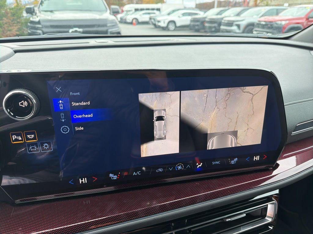 new 2026 Chevrolet Traverse car, priced at $52,445