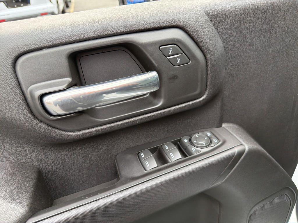 new 2025 Chevrolet Silverado 3500 car, priced at $52,283