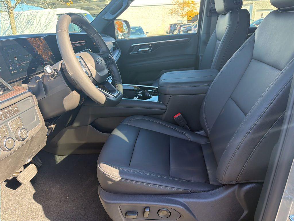 new 2026 Chevrolet Tahoe car, priced at $77,125