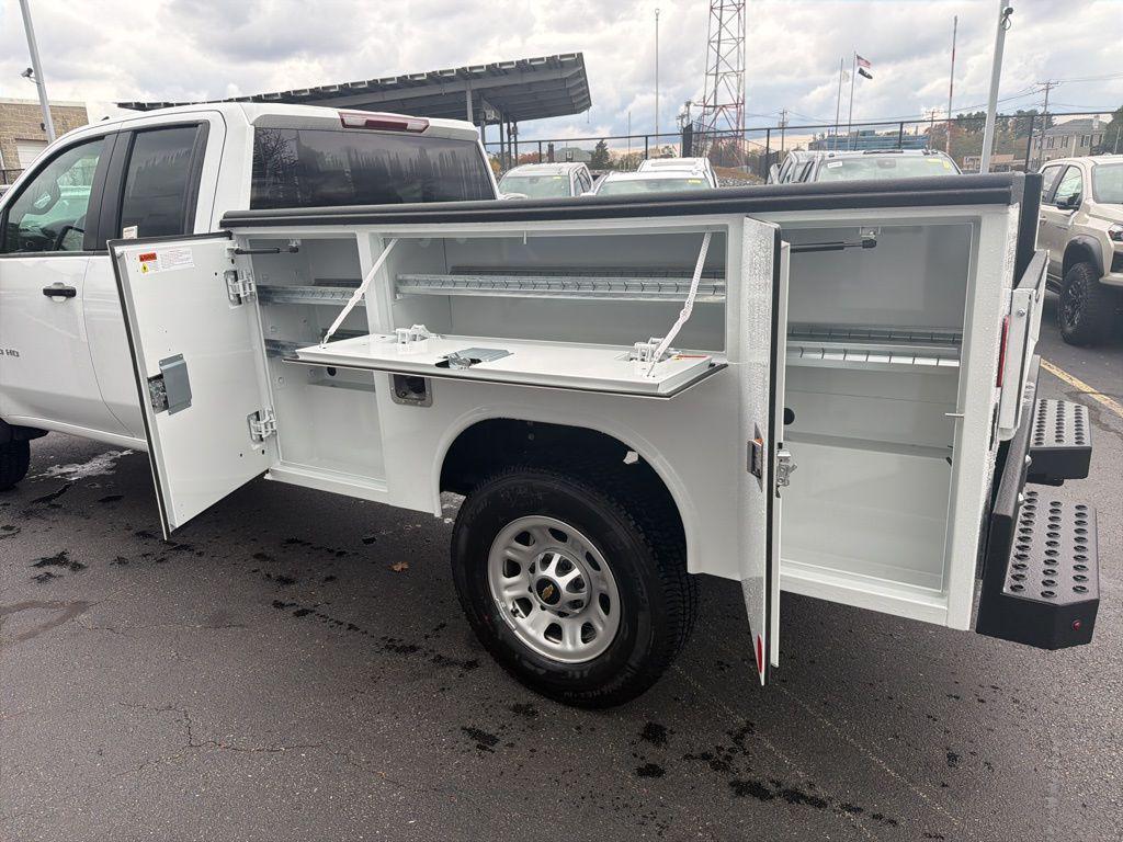 new 2025 Chevrolet Silverado 3500 car, priced at $52,283