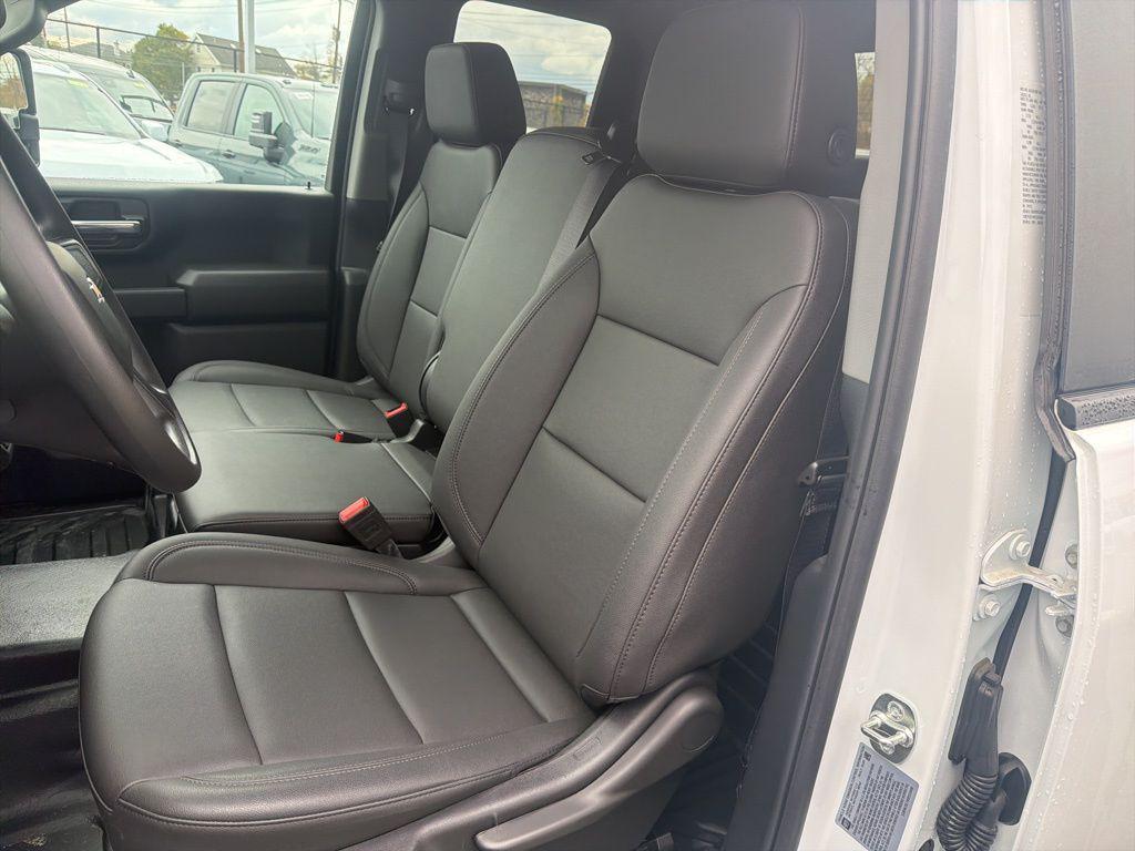 new 2025 Chevrolet Silverado 3500 car, priced at $52,283