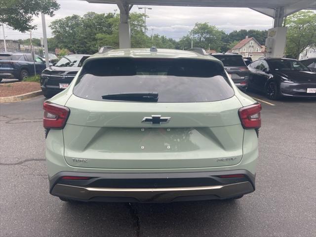 new 2025 Chevrolet Trax car, priced at $25,940