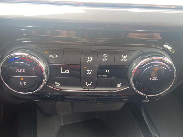 new 2025 Chevrolet Trax car, priced at $25,940