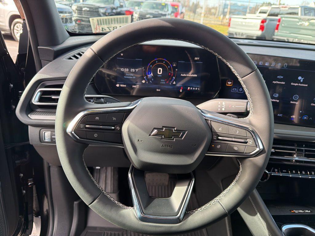 new 2026 Chevrolet Traverse car, priced at $47,630