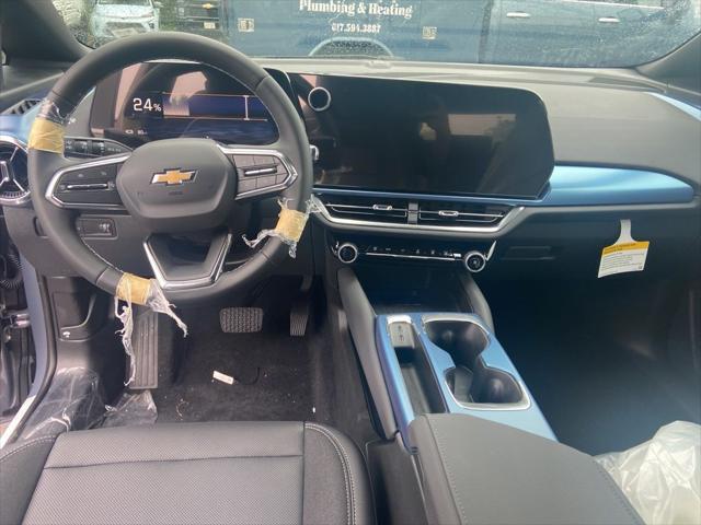 new 2025 Chevrolet Equinox EV car, priced at $41,090