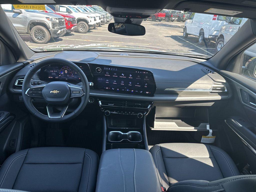 new 2026 Chevrolet Traverse car, priced at $46,620