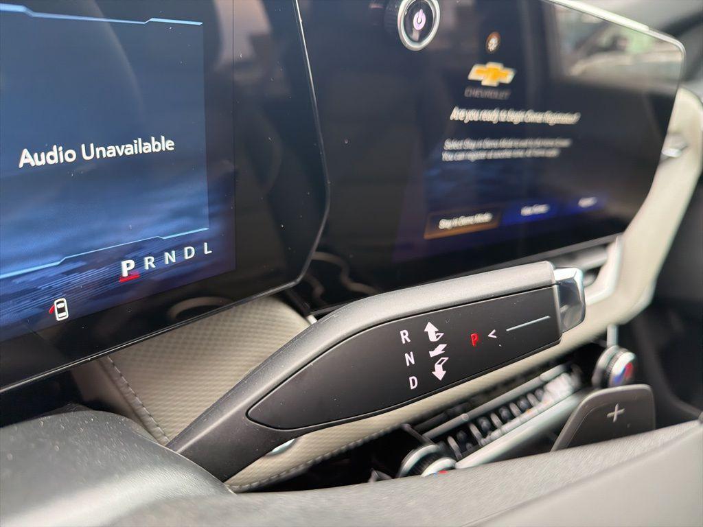 new 2026 Chevrolet Equinox car, priced at $33,545