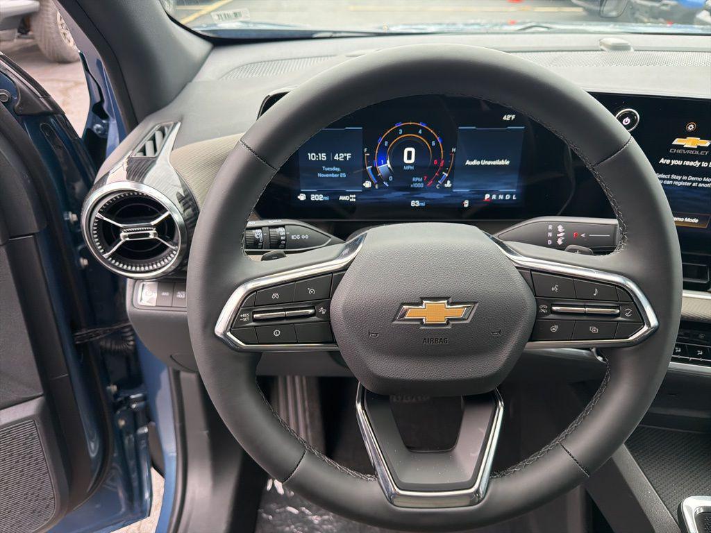 new 2026 Chevrolet Equinox car, priced at $33,545