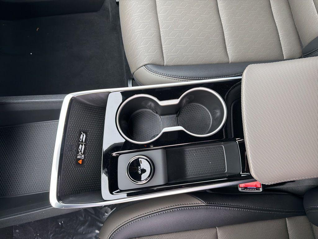 new 2026 Chevrolet Equinox car, priced at $33,545