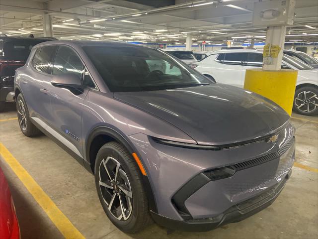 new 2025 Chevrolet Equinox car, priced at $35,290