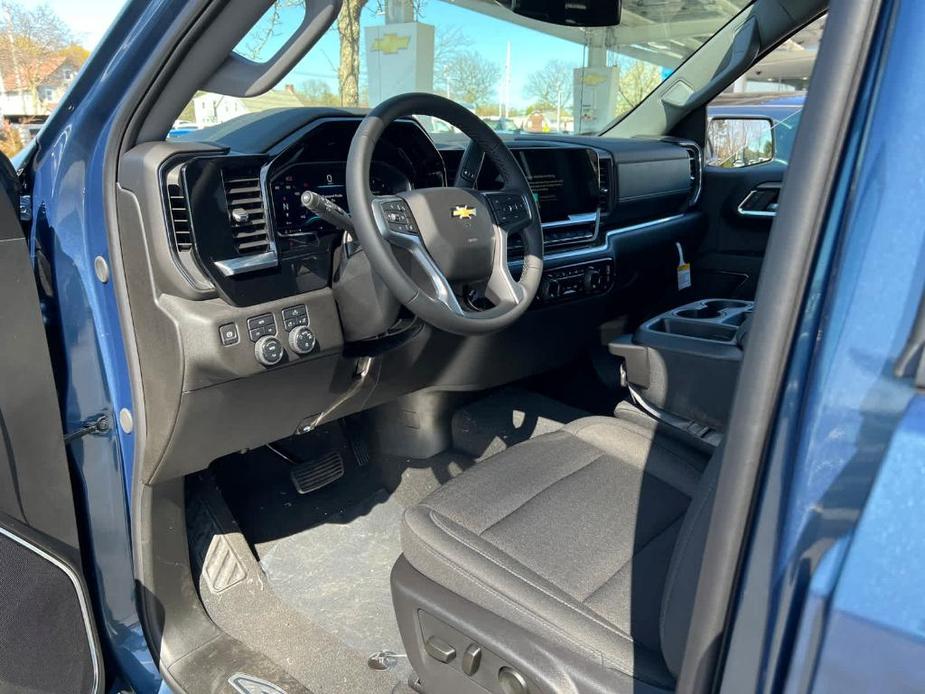 new 2024 Chevrolet Silverado 1500 car, priced at $55,495