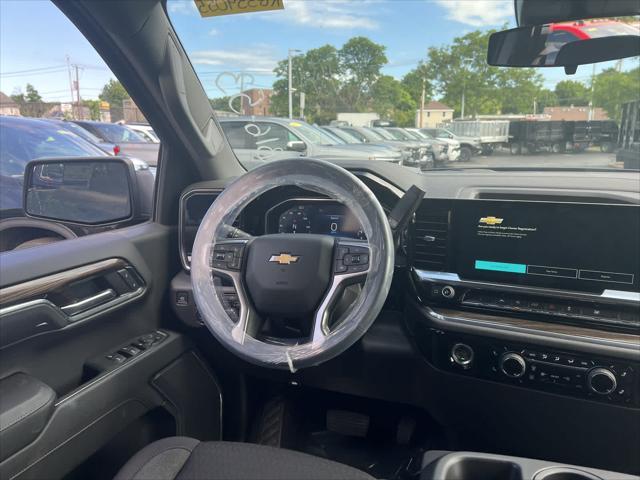 new 2024 Chevrolet Silverado 1500 car, priced at $50,995