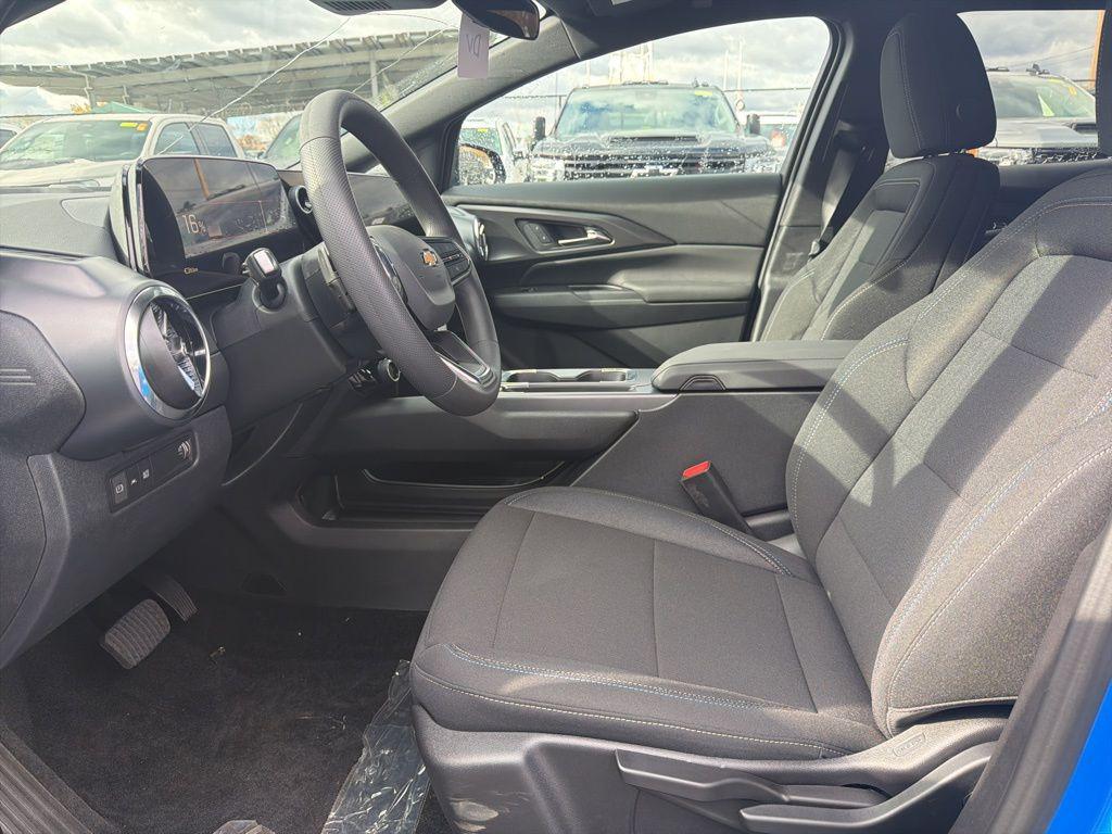 new 2026 Chevrolet Equinox EV car, priced at $31,995