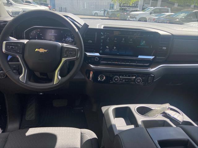 new 2024 Chevrolet Silverado 1500 car, priced at $50,995