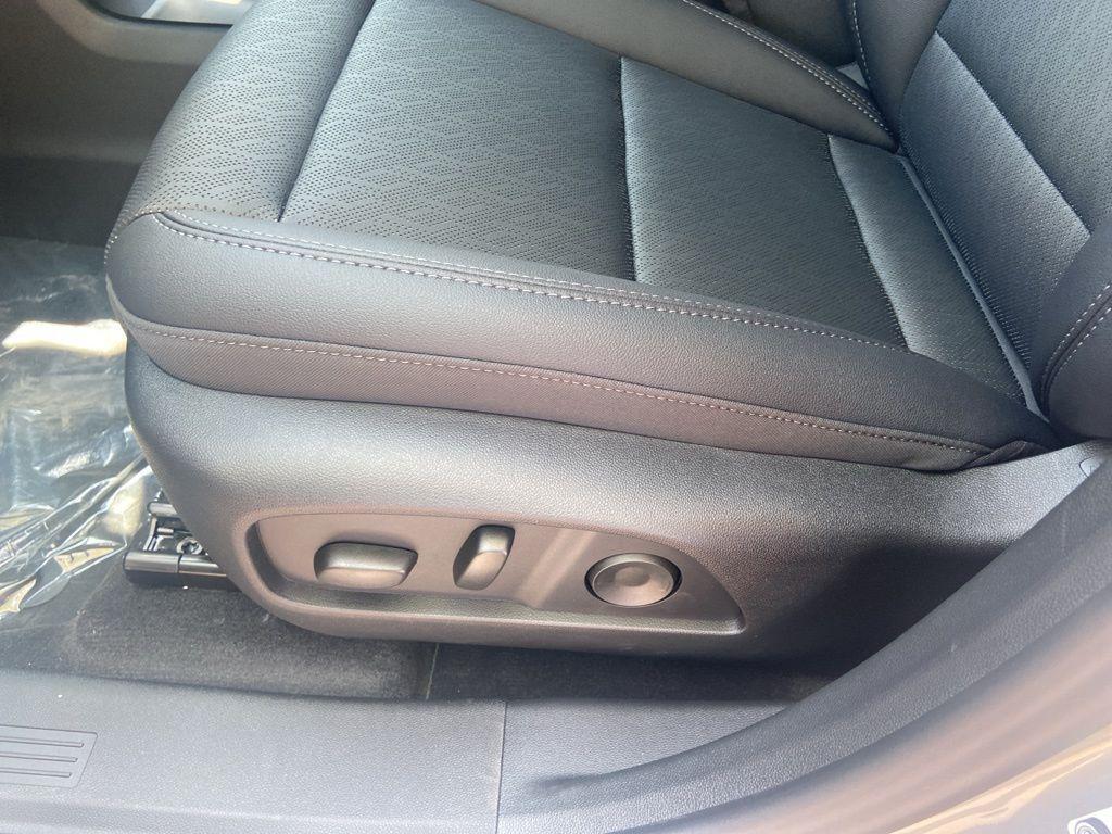 new 2026 Chevrolet Equinox car, priced at $33,590