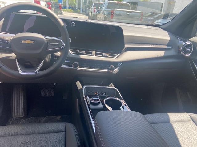 new 2026 Chevrolet Equinox car, priced at $34,340