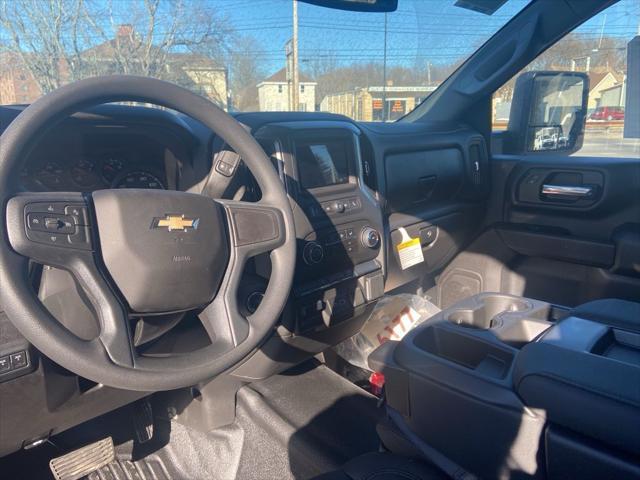 new 2025 Chevrolet Silverado 3500 car, priced at $50,143