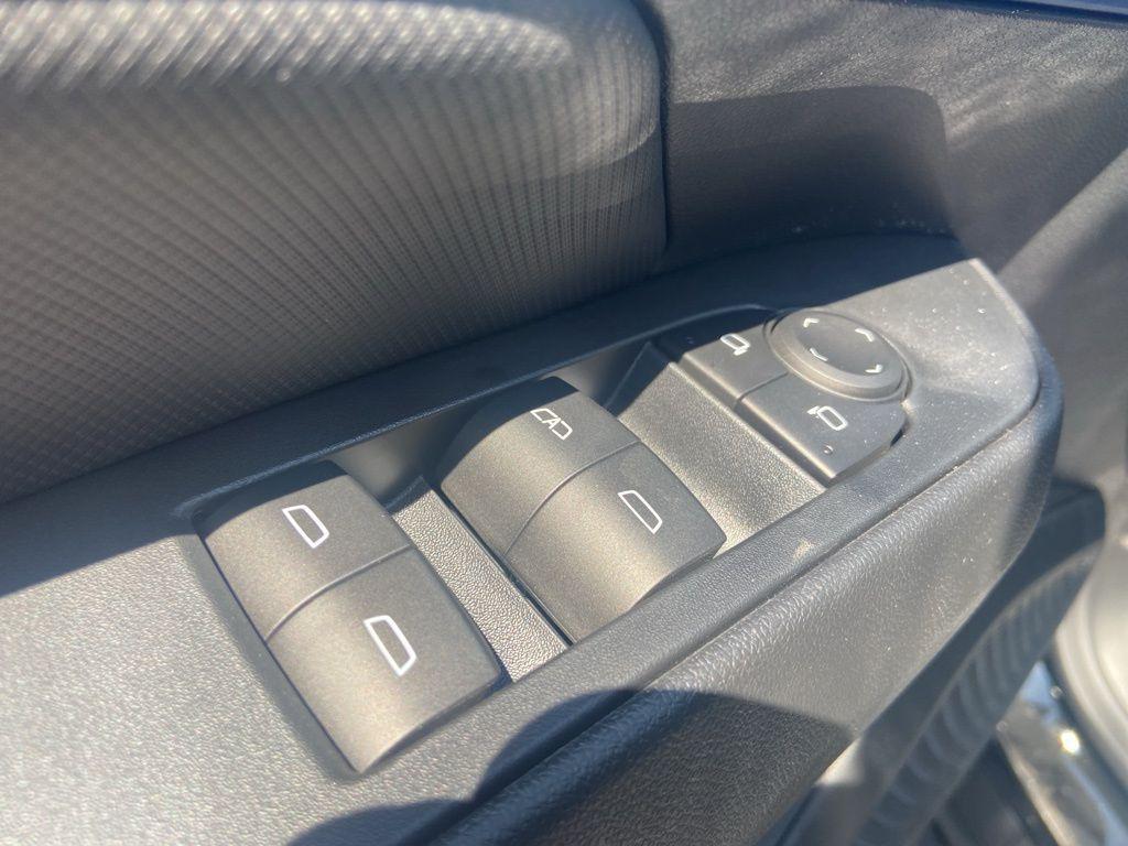 new 2025 Chevrolet Equinox EV car, priced at $45,390
