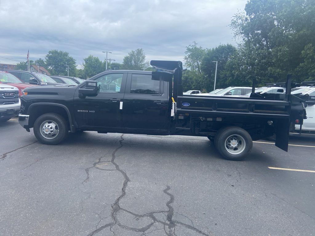 new 2025 Chevrolet Silverado 3500 car, priced at $52,303