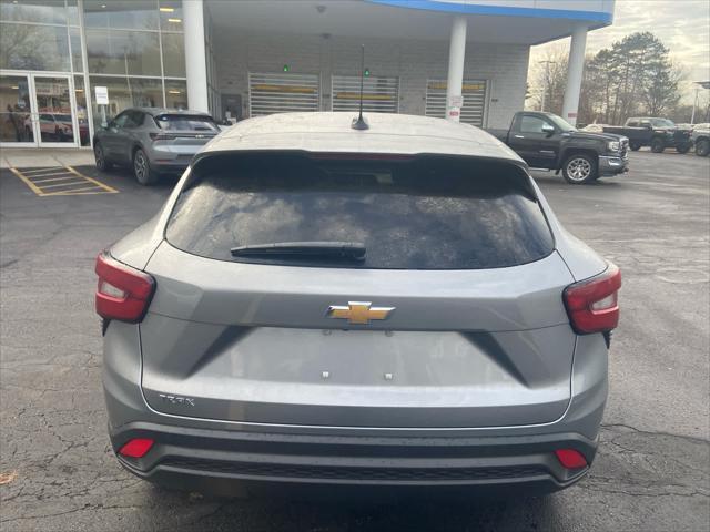 new 2025 Chevrolet Trax car, priced at $21,890