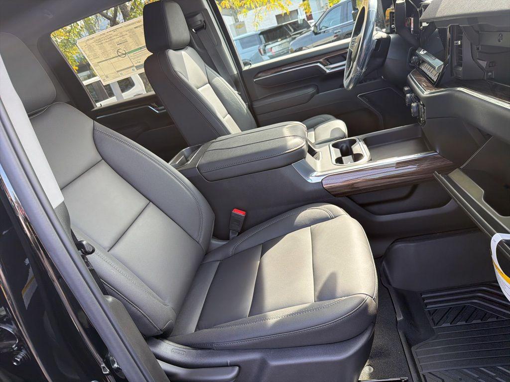 new 2026 Chevrolet Silverado 2500 car, priced at $69,000