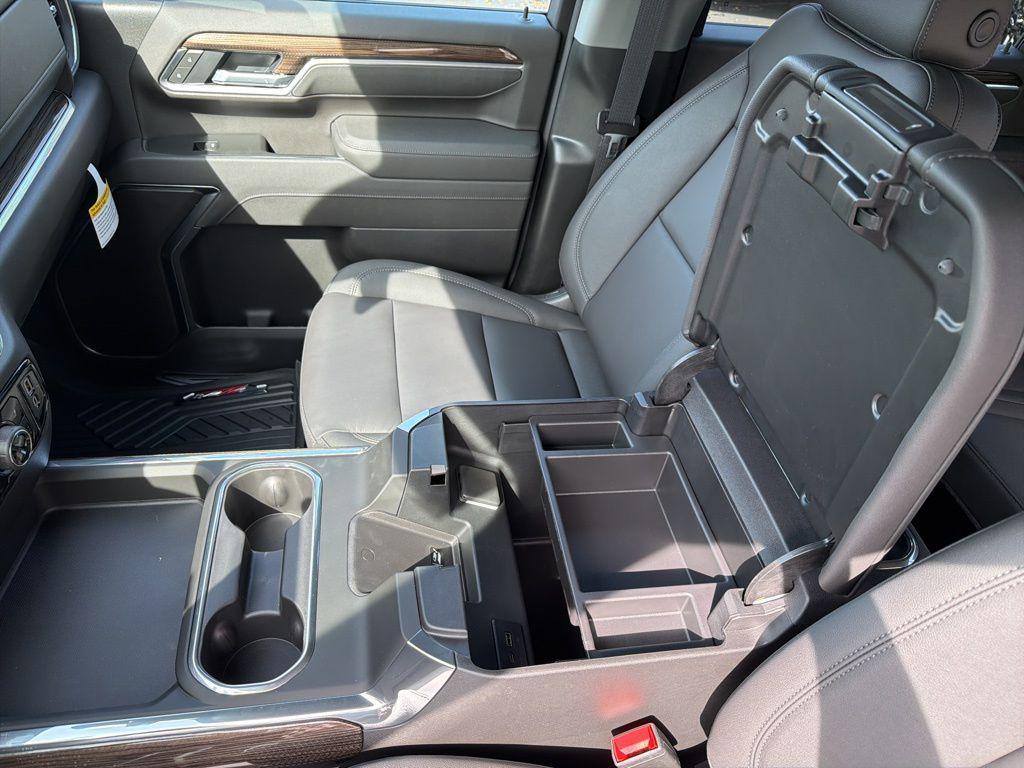new 2026 Chevrolet Silverado 2500 car, priced at $69,000