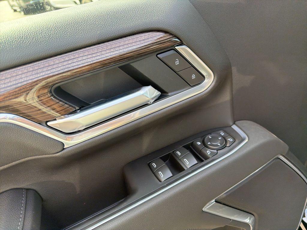 new 2026 Chevrolet Silverado 2500 car, priced at $69,000