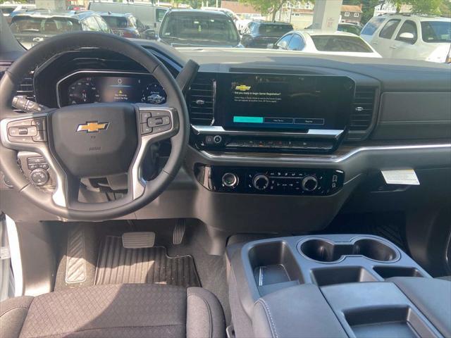 new 2024 Chevrolet Silverado 1500 car, priced at $47,995