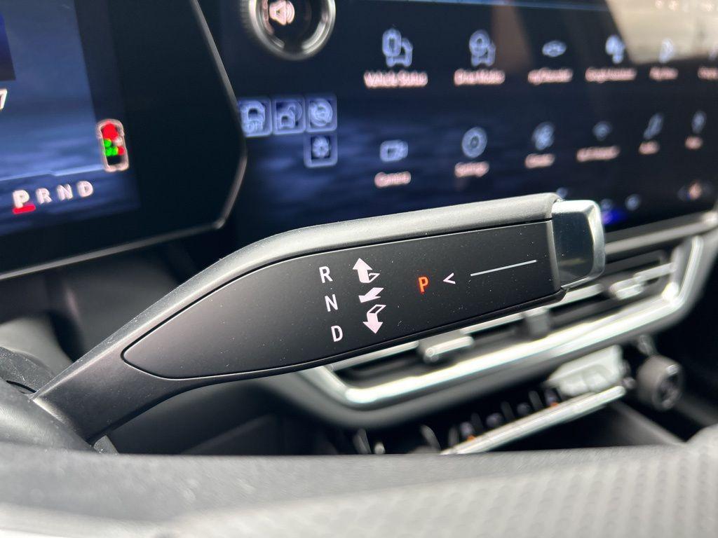 new 2026 Chevrolet Equinox EV car, priced at $31,995