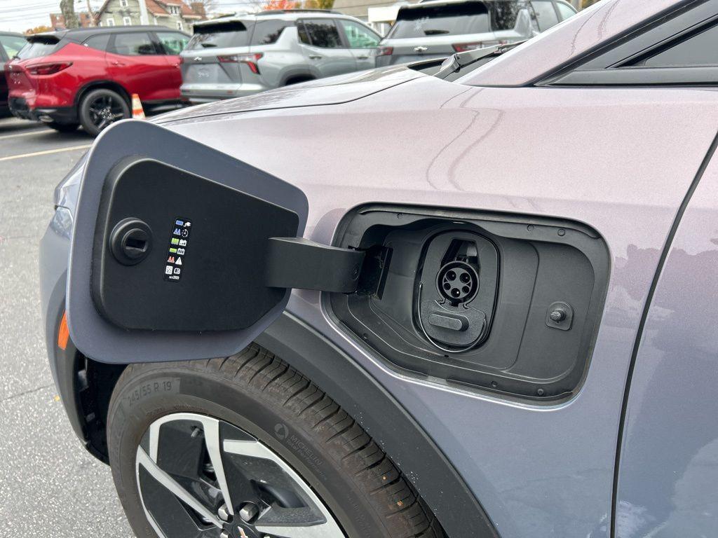 new 2026 Chevrolet Equinox EV car, priced at $31,995