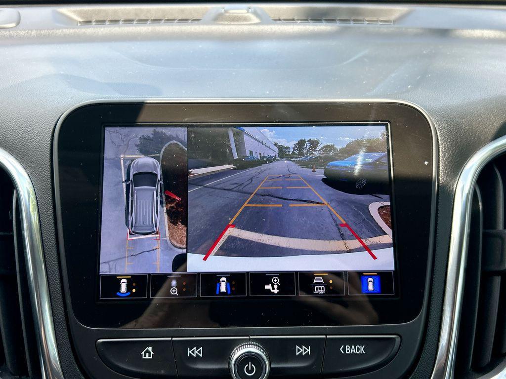 used 2024 Chevrolet Equinox car, priced at $22,795