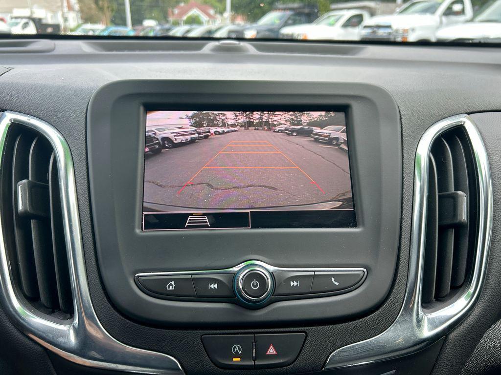 used 2023 Chevrolet Equinox car, priced at $23,995