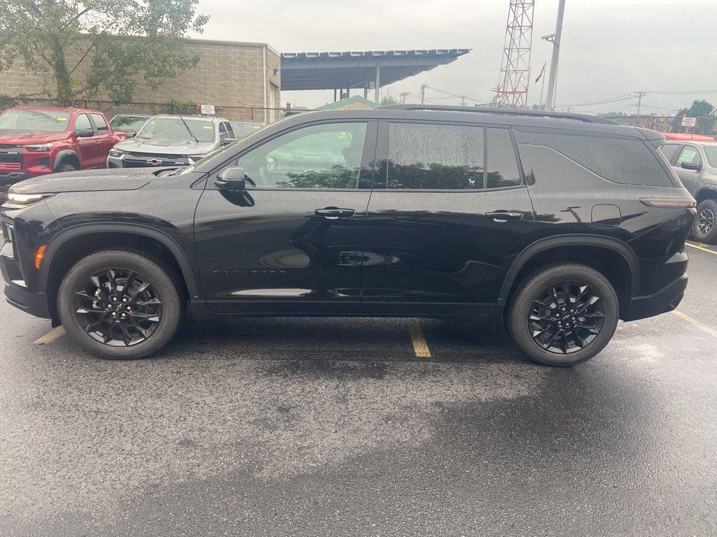 new 2026 Chevrolet Traverse car, priced at $45,630