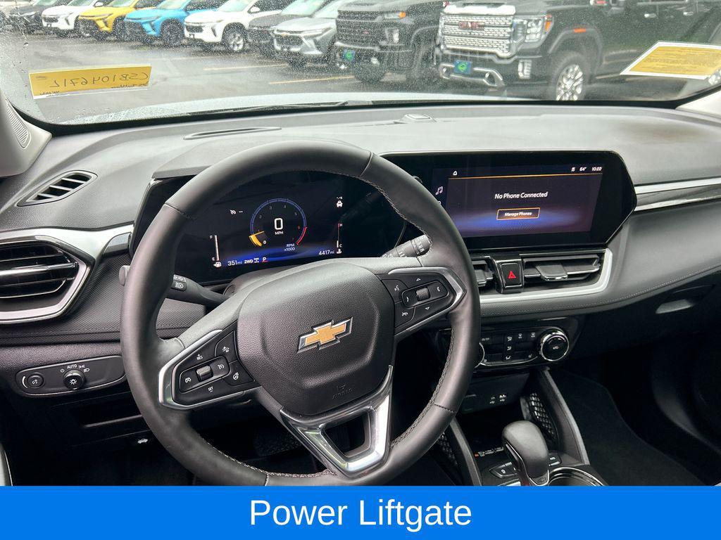 used 2025 Chevrolet TrailBlazer car, priced at $27,775