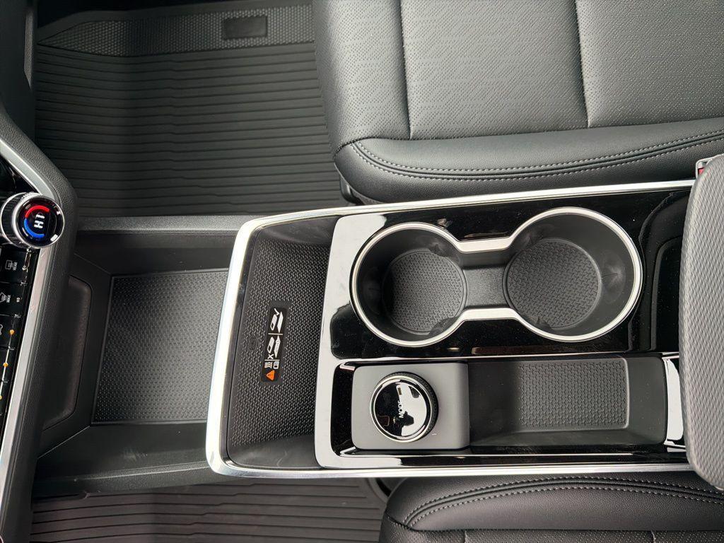 new 2026 Chevrolet Equinox car, priced at $36,460