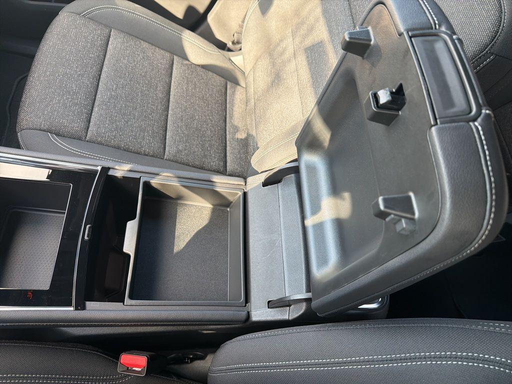 new 2026 Chevrolet Traverse car, priced at $45,850