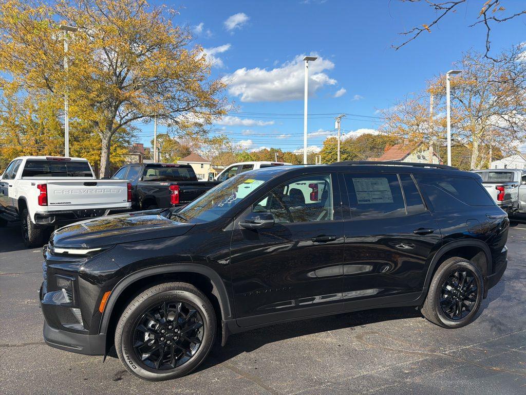 new 2026 Chevrolet Traverse car, priced at $45,850