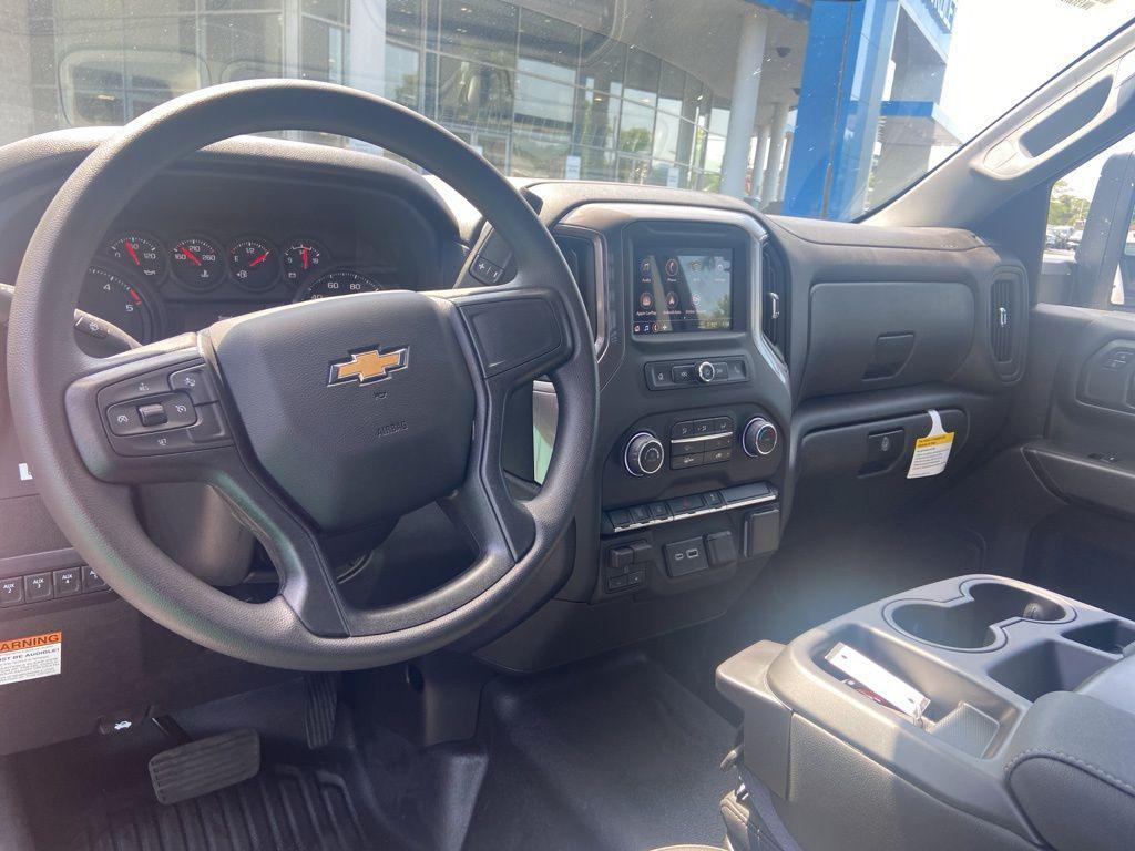 new 2025 Chevrolet Silverado 3500 car, priced at $58,633