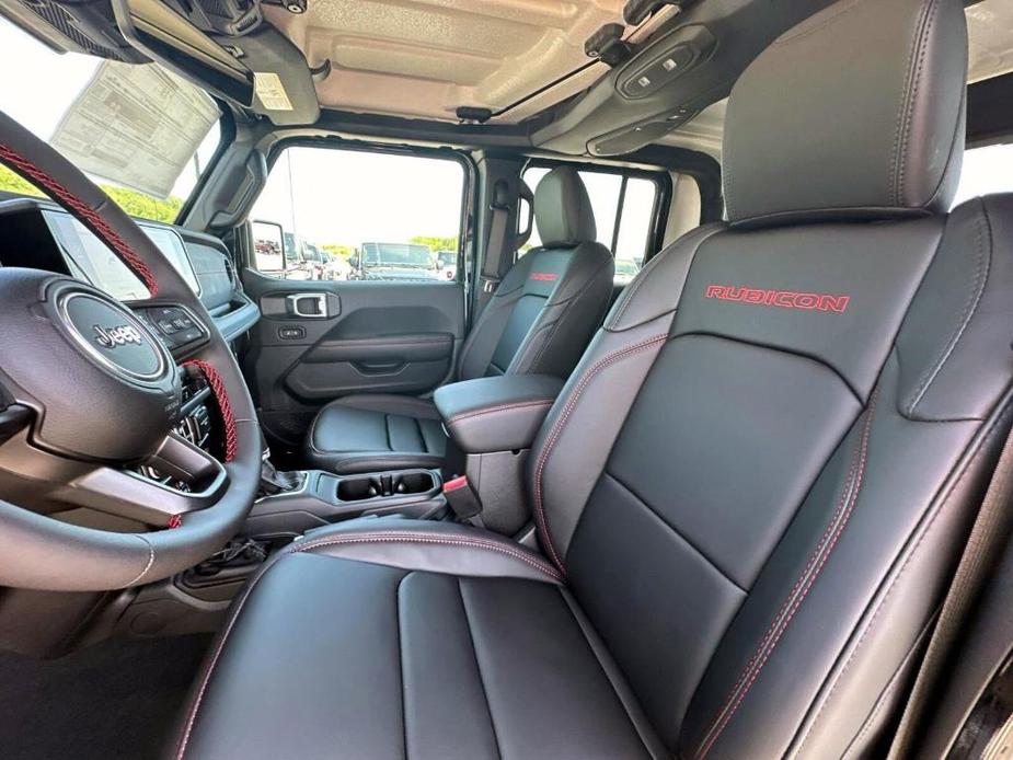 new 2024 Jeep Gladiator car, priced at $55,112