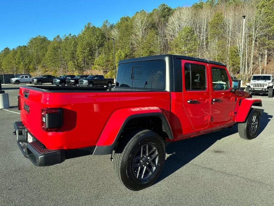 new 2024 Jeep Gladiator car, priced at $46,556