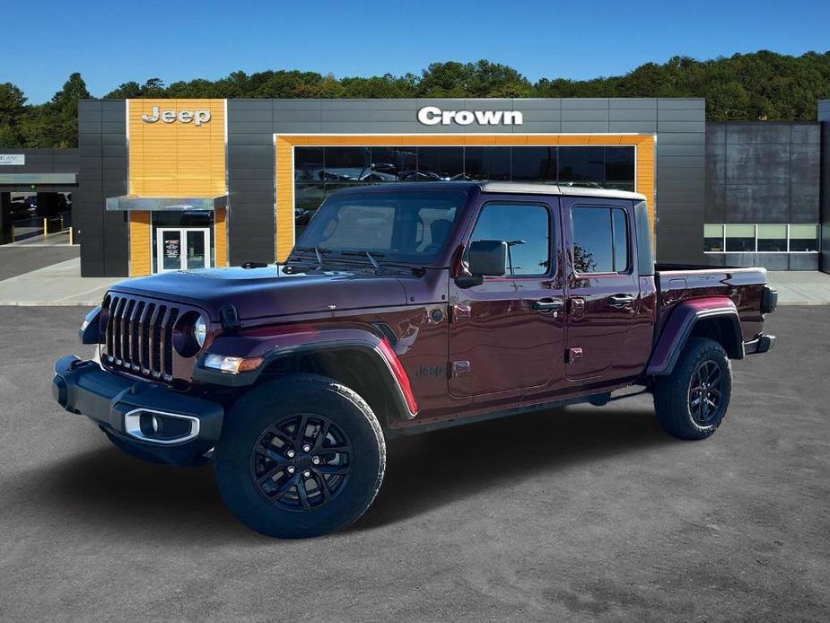 used 2021 Jeep Gladiator car, priced at $33,477