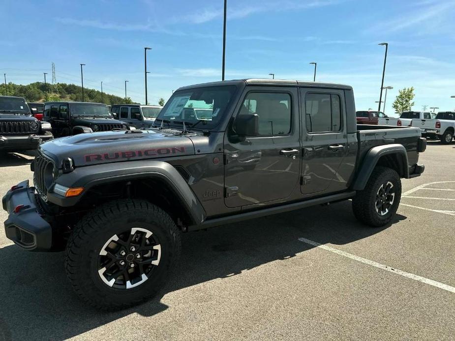 new 2024 Jeep Gladiator car, priced at $55,112