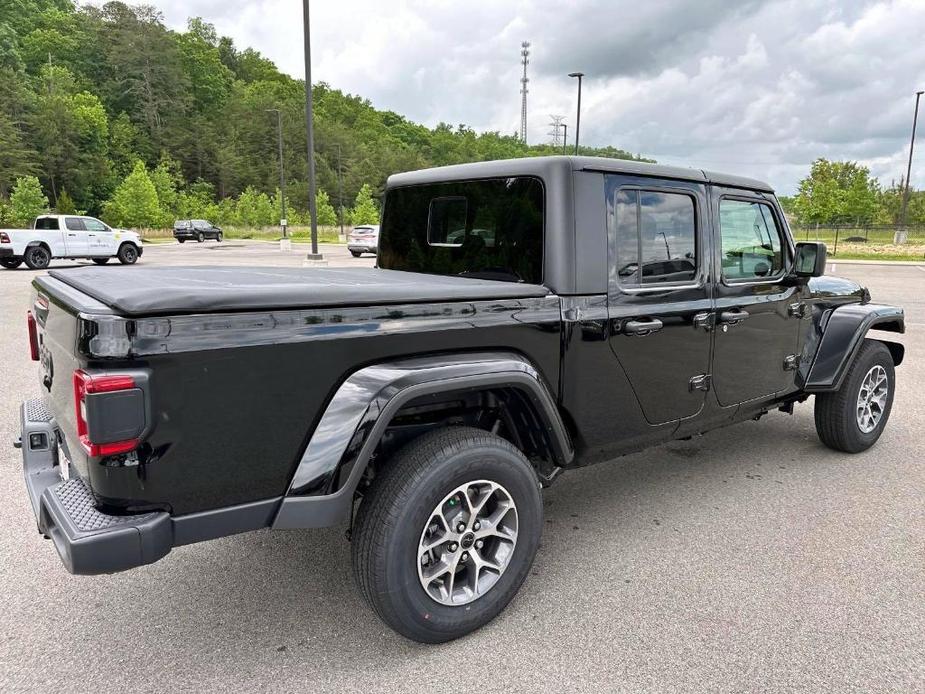 new 2024 Jeep Gladiator car, priced at $47,739